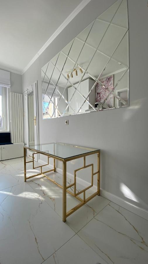 Glamour Apartment Przy Plazy, Z Parkingiem Prywatnym Sopot Kültér fotó